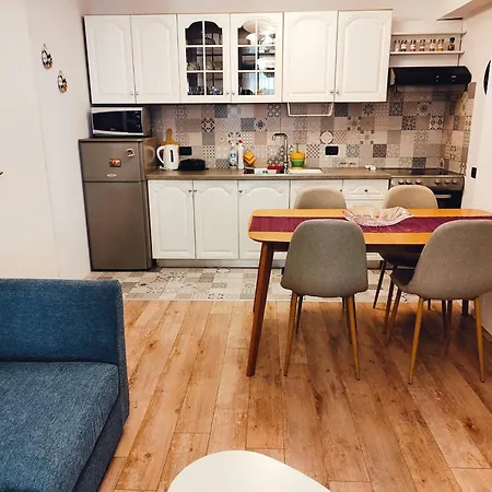 Cozy Great Location * Tirana